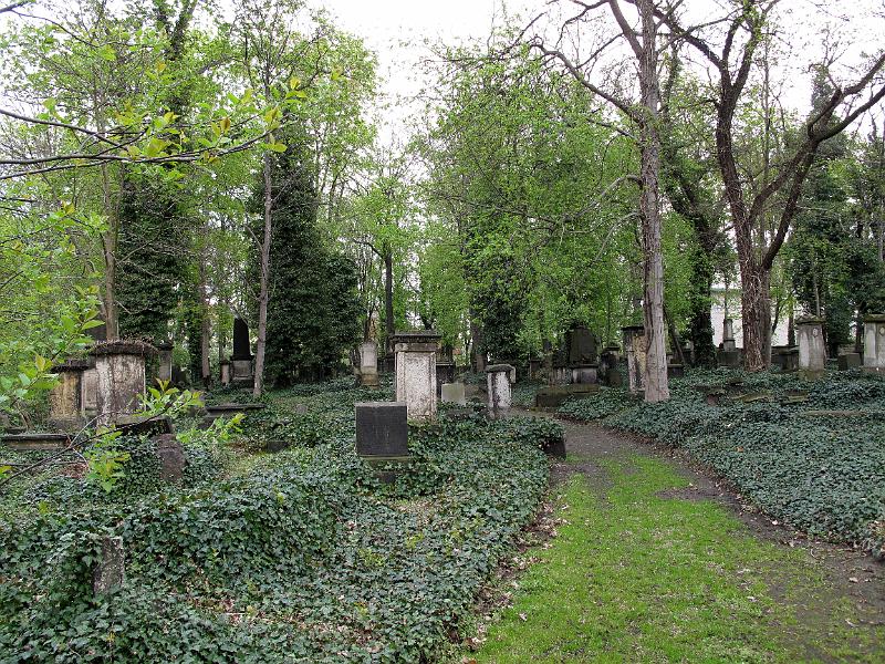 2011-04-16, Eliasfriedhof (16).jpg
